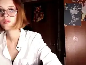 Stripchat Sex Cam of SirenFrost