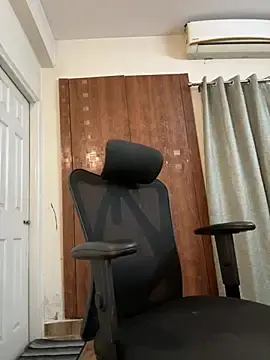 Stripchat Free Porn Cam of DarlingJenny22