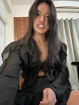 Stripchat Live Sex of DarlingJenny22