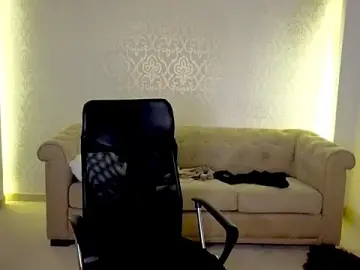 Stripchat Free Live Porn of MaxKaiden