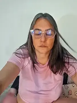 Stripchat Free Porn Cam of katy_randy1