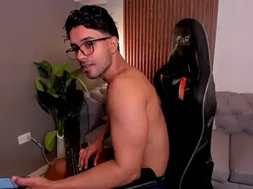 Stripchat Sex Chat of liam_collins21