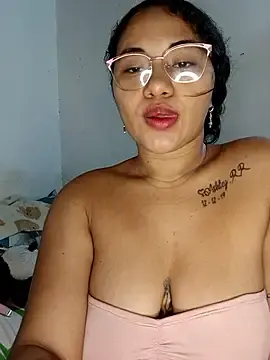 Stripchat Live Porn of sofiaxxxxkl