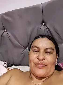Stripchat Sex Chat of Horny-Mommy-Dirty