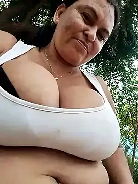 Stripchat Adult Webcams of Horny-Mommy-Dirty