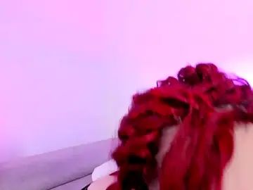 Stripchat Live Porn of Kirana_Hayes