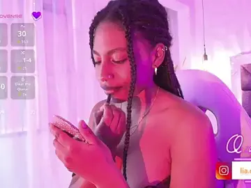 Stripchat Free Live Porn of Queen_perla_