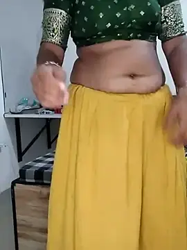 Stripchat Live Sex Cam of saina_baby