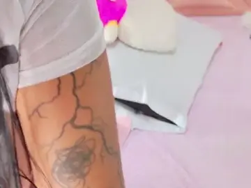 Stripchat Live Sex Cam of SamantaKane
