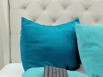 Stripchat Sex Chat of sweet_shanaia