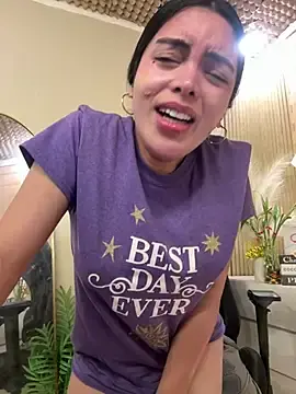 Stripchat Live Porn of TS-SimplyTheBest