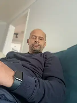 Stripchat Best live sex cam show of NakedAndrewHot