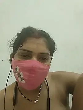 Stripchat Adult Webcam of KAJALBHABHI_