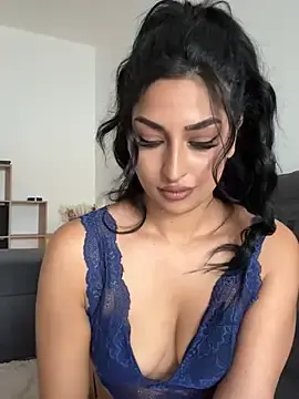 Stripchat Nude Webcam of Mia_spicyy