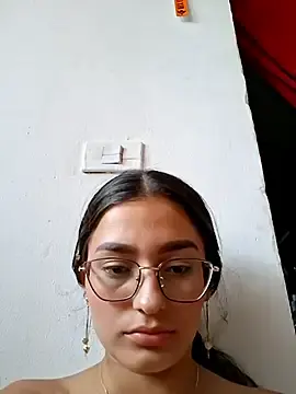 Stripchat Live Sex of Ary-18
