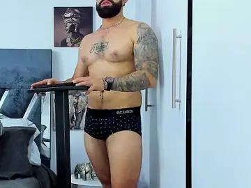 Stripchat Adult Webcams of Zack_Froone