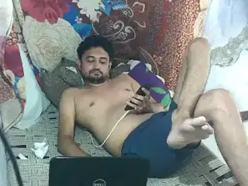 Stripchat Live Sex Cam of ROCOGUJUBULL