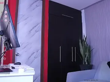 Stripchat Adult Webcam of wild_col_