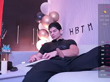 Stripchat Free Porn Cam of wild_col_