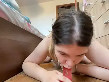 Stripchat Free Porn Cam of BettyyBlue