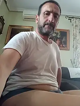 Stripchat Live Sex Cam of DanTrov79
