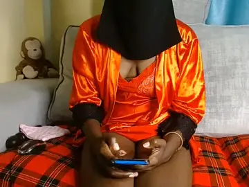 Stripchat Adult Webcams of AFRIKANAH_01