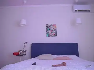 Stripchat Free Porn Cam of LittleMix_