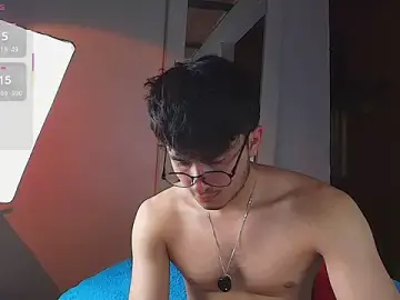 Stripchat Free Live Porn of santyago_taylor