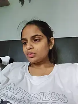 Stripchat Free Porn Cam of DirtySnowball69