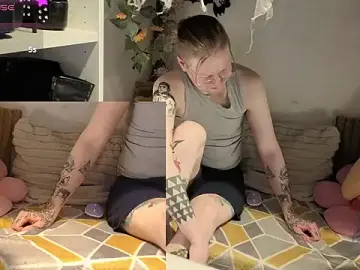 Stripchat Watch Live Sex Cams of LisandreLaVenale