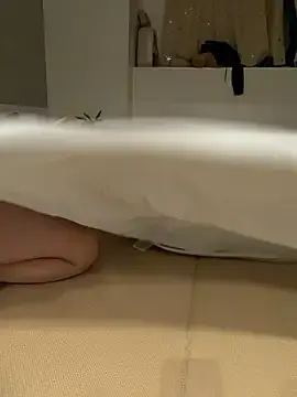 Stripchat Live Sex Cam of MISIRINN