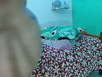 Stripchat Free Live Porn of evaleribigtits18