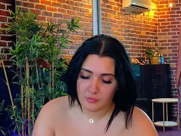 Stripchat Live Sex Cam of boobzilla_