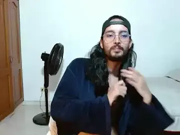 Stripchat Live Porn of Andy_safado