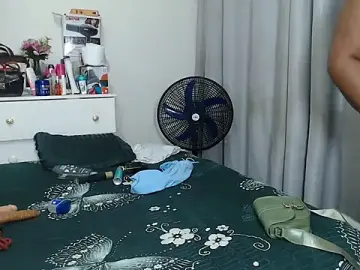 Stripchat Best Webcam of GaggingQueenxx