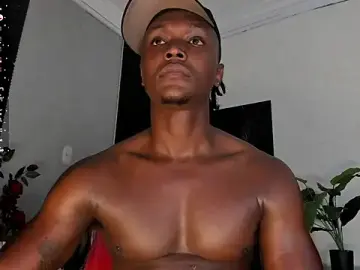 Stripchat Free Live Porn of DannSmmith