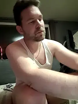 Stripchat Live Sex Cam of tom_sauwer