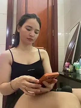 Stripchat Nude Webcam of LiLi-Kirix99