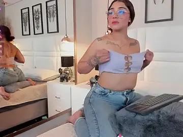 Stripchat Watch Live Sex Cams of Victoria__lee