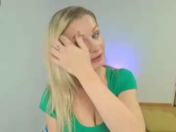 Stripchat Live Porn of Sweet_Eira