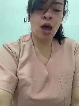 Stripchat Sex Cam of Dr_Nathalia_28