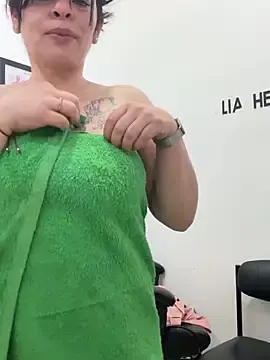 Stripchat Live Sex of Dr_Nathalia_28