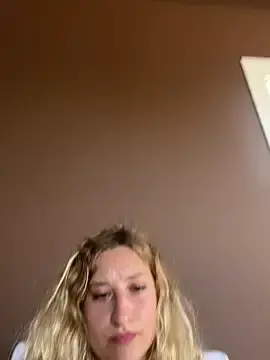 Stripchat Sex Chat of MileySummer