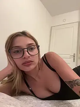 Stripchat Private Sex Chat of paulinee2006