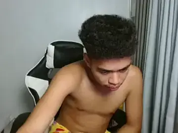Stripchat Watch Live Sex Cams of curlyasian_njxx