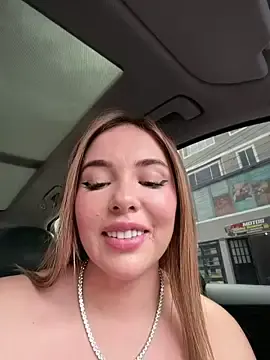 Stripchat Nude Webcam of Alirawrz