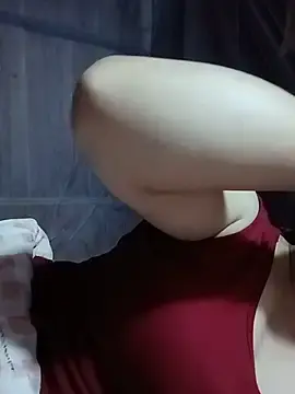 Stripchat Free Porn Cam of Sara_pusyy