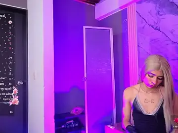 Stripchat Sex Chat of lily_dark__