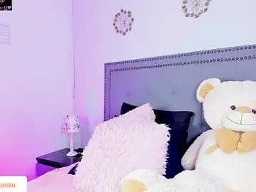Stripchat Nude Webcam of ale_lovee