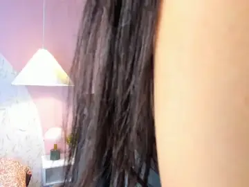 Stripchat Nude Webcam of LILY_BRM